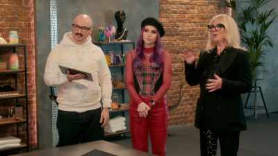[Val] I'm getting
the idea of pixelization, - Glow Up: Britain's Next Make-Up Star
