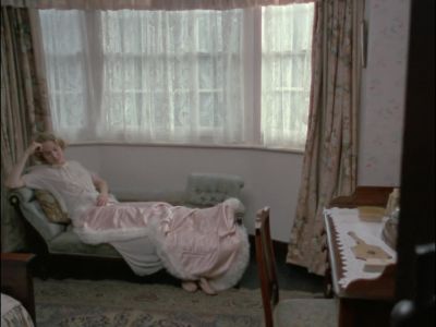 [Valerie] Come in. - Agatha Christie's Poirot