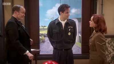 Valerie, would you accompany me
to dinner tonight? - The Goes Wrong Show
