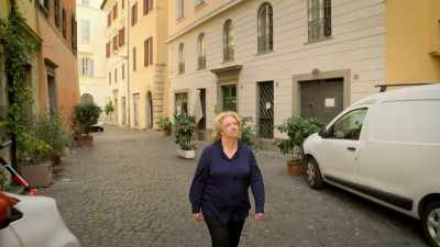 Valerie's investigations
are closing in on the true purpose - Lost Treasures of Rome