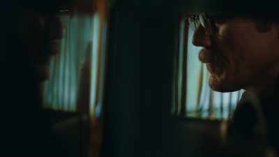 [Van door opens] - The Little Drummer Girl