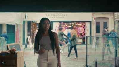 Van, it's me. It's Candice. - Atlanta