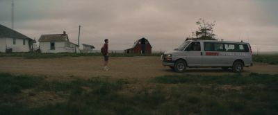 -  Van is way
bigger than you.
-  Barely. - Supercell