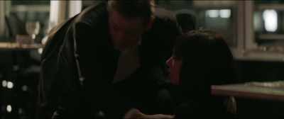 Vanessa has been hit, boys.
Call an ambulance. - Carbone