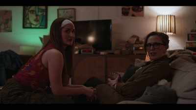 - VANESSA: Maggie.
- [laughing] - Big Mood