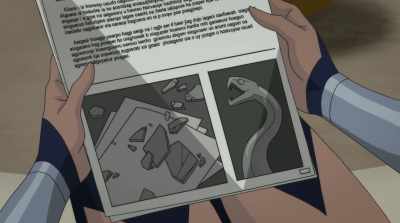 Vanessa's planning to sell one
of Cale's artifacts to someone else. - Wonder Woman: Bloodlines