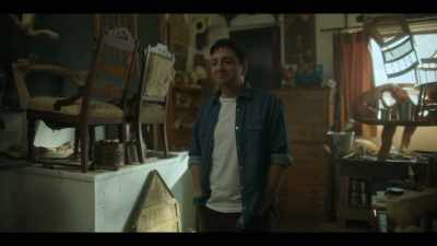 -[Vanya] You made all these?
-When I was a kid, - The Umbrella Academy