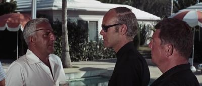 Vargas does not drink - Thunderball
