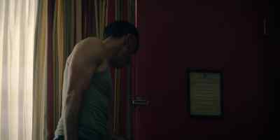 (Vasili sighs)
(door lock clicking) - Condor