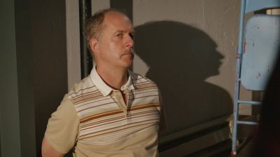Vaughn still comes here, so they could be alone. - A Family Man