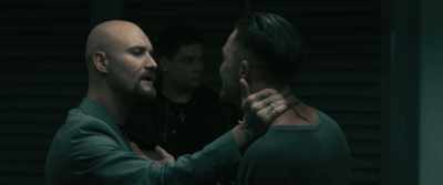- Vedi che... - Falli uscire.
- Ragazzi, venite! - Here Now