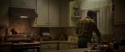 (VEHICLE APPROACHING) - Pete's Dragon