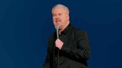 Vejo pessoas com botas com atacadores
e penso: "Nunca. - Jim Gaffigan: Dark Pale