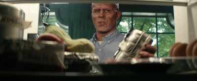 Velcro.
Color-coded, efficient, - Deadpool 2