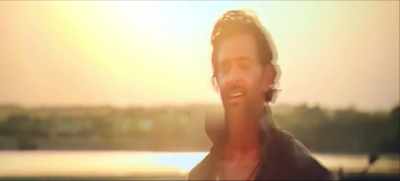 Vellai, I have bought something
that will suit your complexion - Vikram Vedha