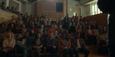 [Vendors speaking Maltese] - Jurassic World: Dominion