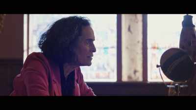 VERA:
Get on the god-damned tube - Slice