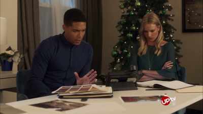 Verander de originele video niet. - Snowbound for Christmas