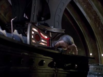 Verell:
Black hole... - Farscape