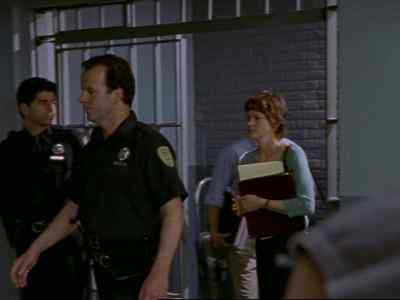 - Vern, check her. - Oz