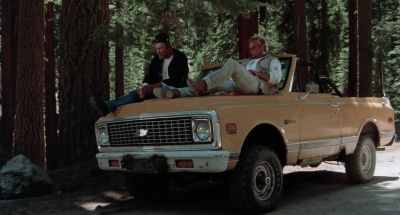Verne I sure hope them broads come this way - Blood Games