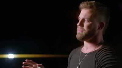 - Veronica.
- Darrell, complete GOAT. - The Challenge: Untold History