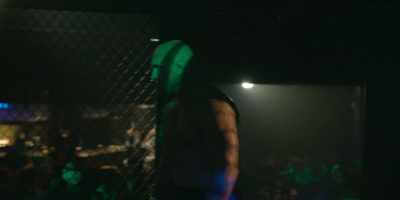 Versus the undefeated champion,
from Quebec... - French Girl