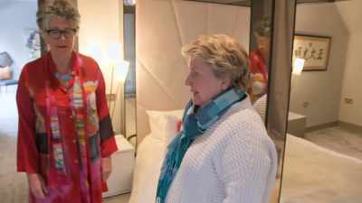 Very fine.
..still like a garden gnome. - Extraordinary Escapes with Sandi Toksvig