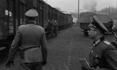 Very good, Schmidt. - The Train
