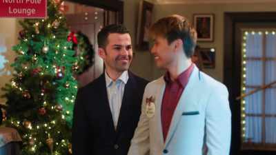 Very sweet. - Me and Mr. Christmas