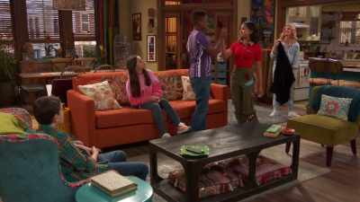 Very un-Raven-ish.
I think she's onto us. - Raven's Home