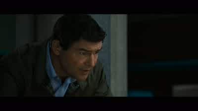 ♪...very, very extraordinary... - Back in Action