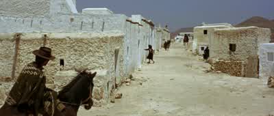 Via, bastardo! - A Fistful of Dollars