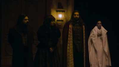 VIAGO:
Welcome, vampires
from near and far, - What We Do in the Shadows
