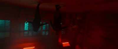 Vibhooti, do something, you idiot! - Bhoot Police