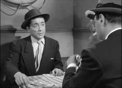 - Vic?
- Hello, Monk. - 99 River Street