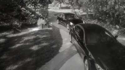 VIC: Oh, that's Lee! - The Spencer Sisters
