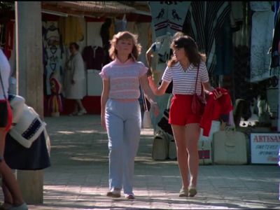 Vicki, how do you say
I'm hungry in Spanish? - The Love Boat