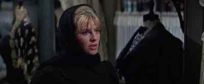 - Victor Ippolitovich?
Pasha. - Doctor Zhivago