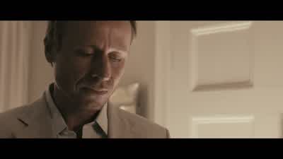 Victor, please come to join us. - RocknRolla