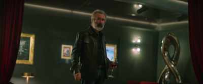 Victor.
Victor, look at this room, man! - Poker Face