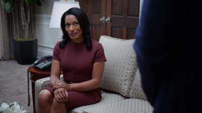 Victoria: a "thank you"
is in order. - Tyler Perry's The Oval