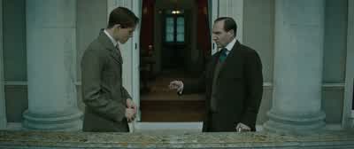 Victoria Cross. - The King's Man