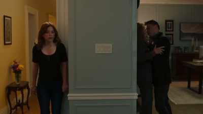 VICTORIA: [giggles] - The Spencer Sisters