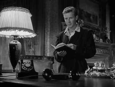 [ Victoria ]
Hello, Operator? - The House on Telegraph Hill