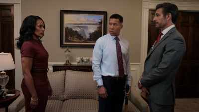 Victoria: Hunter,
you will fire him. - Tyler Perry's The Oval