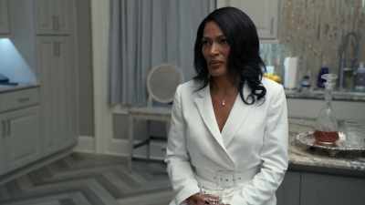 VICTORIA: IT'S JUST THE SCARS - Tyler Perry's The Oval