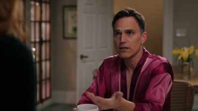 Victoria is not attractive
enough to warrant attention? - The Spencer Sisters