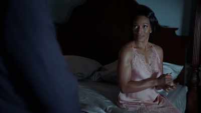 Victoria: Yes. That's why
I went to that place - Tyler Perry's The Oval
