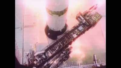 ♪ Video killed the radio star ♪ - Shadow of a Wheel